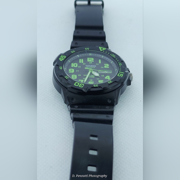 CASIO watch - Picture 15 of 16